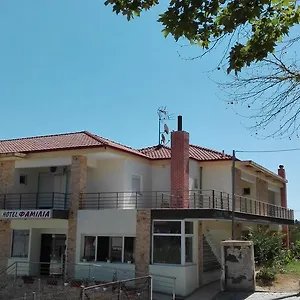 https://familia.hotelschalkidiki.net